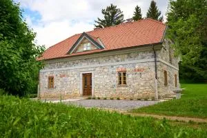 Four-Bedroom Villa Bajer - Stari Trg pri Ložu