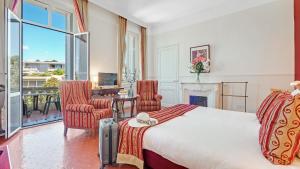 King Room room in Hotel Les Tourelles