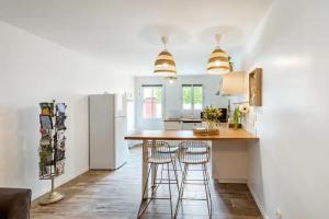 Maisons de vacances Chaleureuse maisonnette : photos des chambres