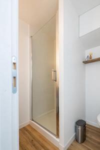 Maisons de vacances Chaleureuse maisonnette : photos des chambres