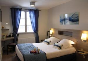 Logis Hotel Restaurant La Croisée des Chemins