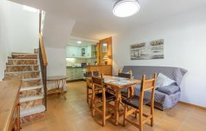 2 Bedroom Awesome Home In Santa Pola