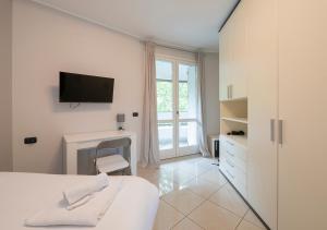 Penthouse in Milan - 2 terraces and Netflix