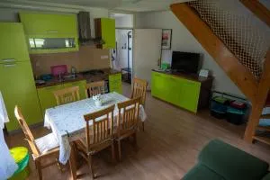 Apartment 48 Nika, Terme Čatež - Mostec