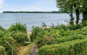 Awesome Home In Hejls