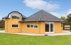 Awesome Home In Frederikshavn With Wifi