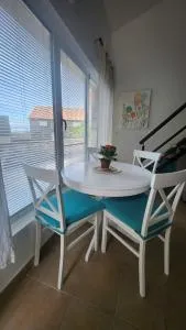 Chill zone houses Katun Reževići - Perazića Do