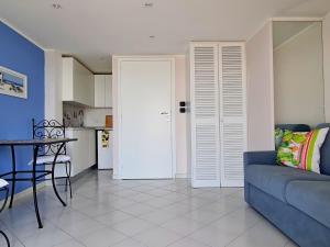 Appartements Monolocale fronte mare Mentone : photos des chambres