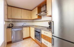 3 Bedroom Nice Home In Santa Pola