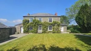 Tregongon House - Ruan Lanihorne