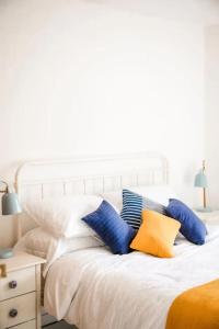 Charming Cornish Cottage, Portreath, Dogs Welcome