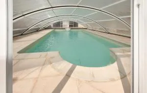 1 Bedroom Cozy Home In Piolenc - 皮奥伦克