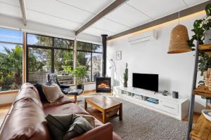 Jan Juc Garden Sanctuary Steps from the Surf