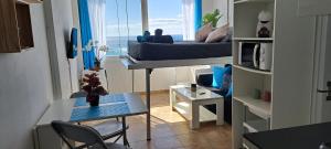 Estudio en primera línea de mar