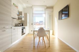 One-Bedroom Apartment room in Scandellari Apartments