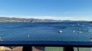 Apartamento Vistas Olas del Mar & Playa Raxó - Raxo