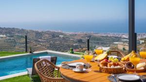 Villa Turística Palomas Torrox by Ruralidays