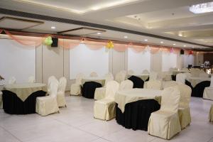 Hotel LA PEARL, Bhopal