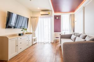 Phòng Suite (Suite Room)