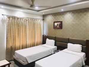 Pallavi International