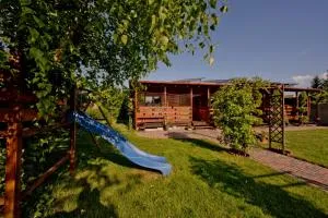 Domki letniskowe Oaza 1 - 瓦阿迪斯奥沃窝阿波沃