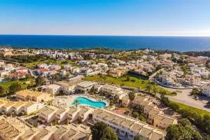 Ponta Grande Resort - Patroves