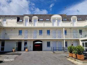 Hotel Eisenhower
