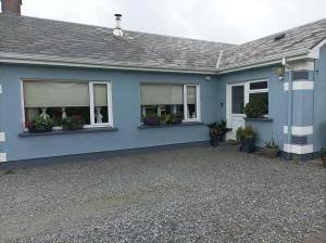 Clifden Wildflower Cottage - Clifden Countryside Lettings