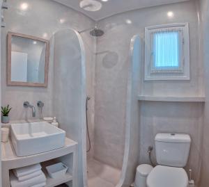 Glaros Studios Apartments