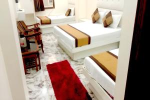 Hotel Crystal Deluxe at New Delhi Railway Station