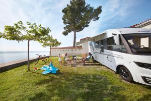 Camping Adria Ankaran - Pitches - Ubytování bez kategorie ve městě Ankaran