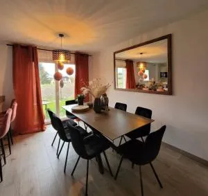 Maison familiale et cosy - Entre lac et montagne - Bellecombe-en-Beauges