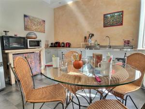 Appartements La Maison des 2 Ponts Clim Centre : photos des chambres