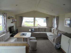 Kingfisher Seasons II 8 Berth Close to site entrance