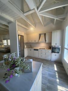 Calm & Luxury House In Parga