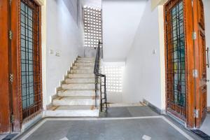 Via The Imperial Green