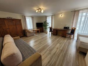 Pokoje Gościnne Na Szlaku