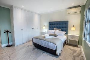 Stay at The Point - Palatial Private Penthouse