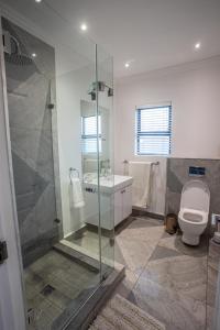 Stay at The Point - Palatial Private Penthouse