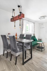 Heritage apartman Geza in centar with private parking