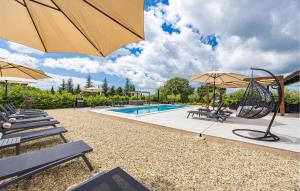4 Bedroom Lovely Home In Labin 
