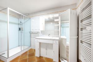 Appartement 55m2 dans villa avec piscine Valescure