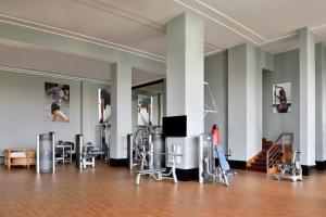 Marriott Executive Apartment - Lakeside Chalet, Mumbai