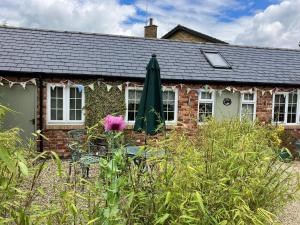 Centre village 2 bedroom cottage - The Byre