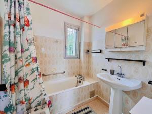 Quiberon - 2 pièces - 52m² - Balcon côté mer - Animaux admis - FR-1-478-66