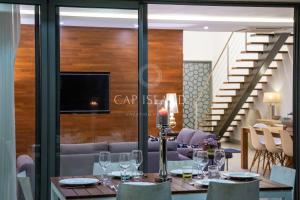 Villa 4 chambres, moderne, piscine, à Grand Baie proche des plages