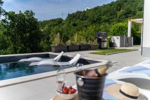 Villa Mare&Monti in Opatija, Heated pool with sea view