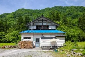 瀬波カフェ&ゲストハウス - Senami