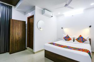 FabHotel VKs - Nr UMCC Shahpur, Jeedimetla