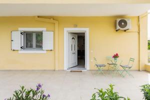 Lazaros apartments